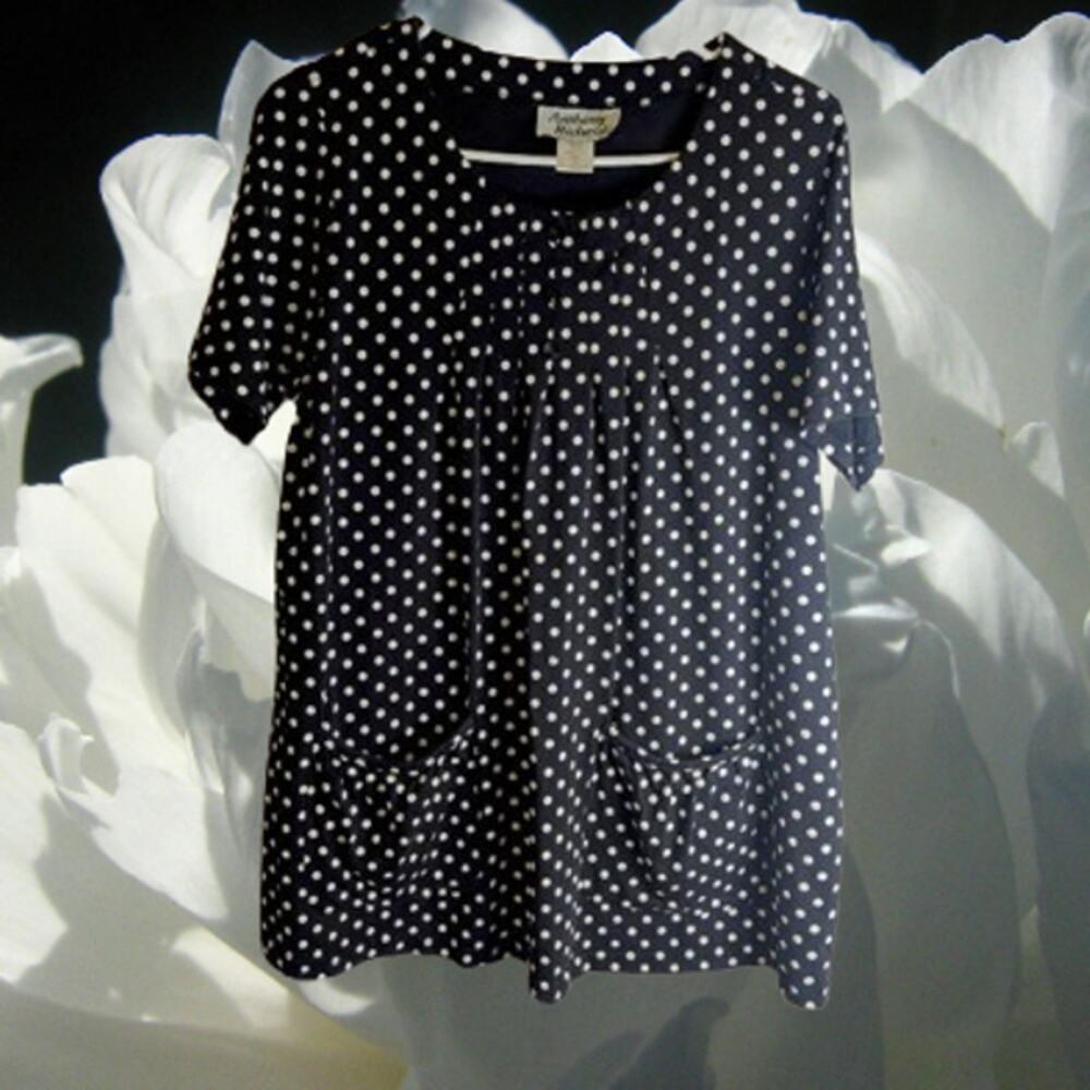Anthony Richards medium short sleeve black & white polka dot cotton smock top.
